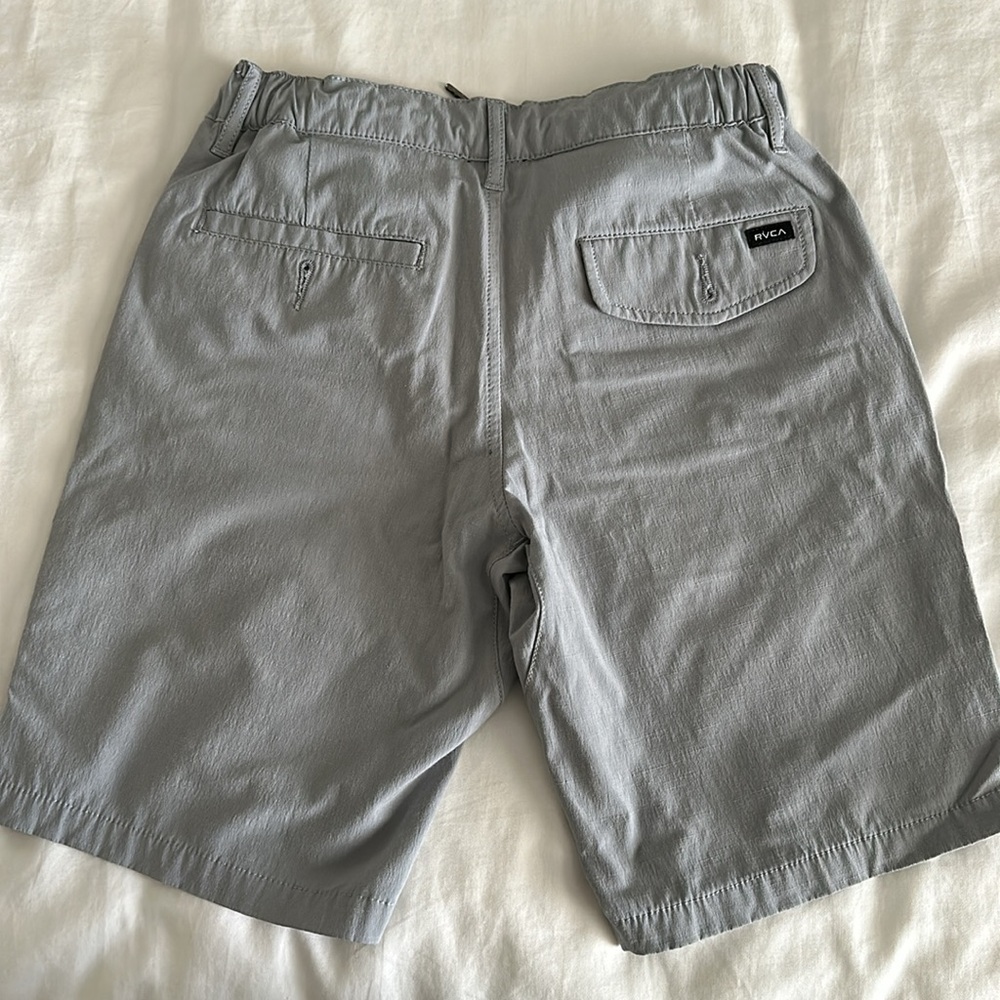 RVCA shorts - Picture 2 of 4